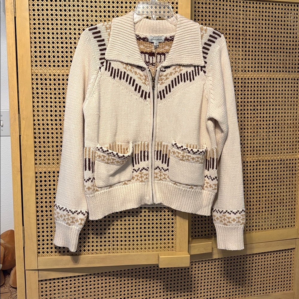 Sendero Provisions Horse zip up pocket sweater cardigan xs NWT - Picture 2 of 4